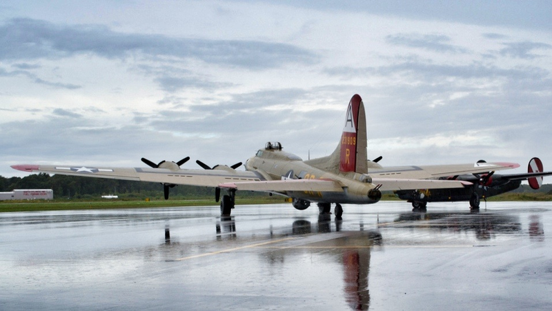 Illustration for article titled Bid To Take A WWII Bomber On A Four-Day Journey To England